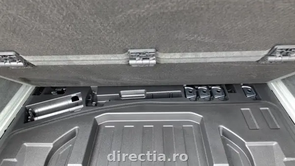 Poza anunț 32