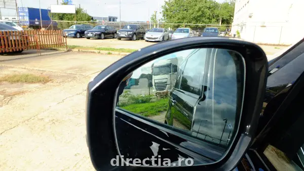 Poza anunț 12
