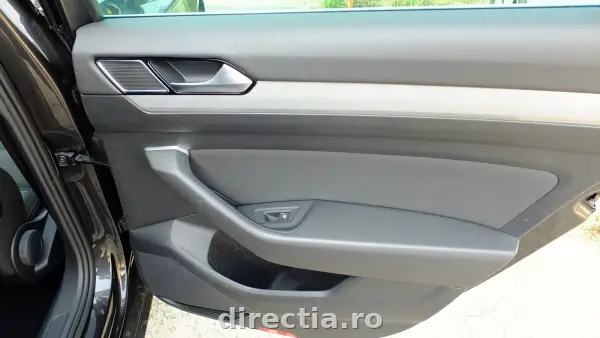 Poza anunț 29
