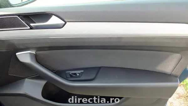 Poza anunț 26