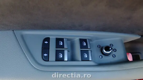 Poza anunț 26