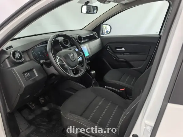Poza anunț 13