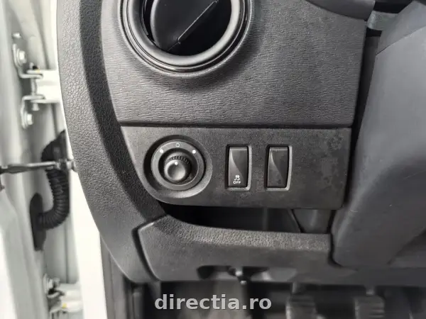 Poza anunț 12