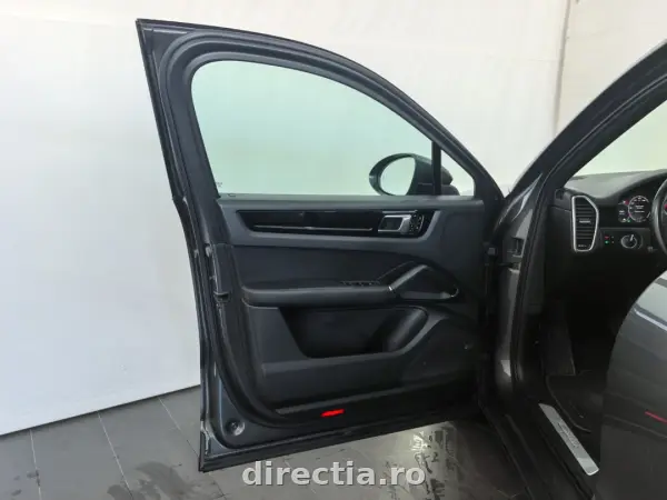 Poza anunț 12