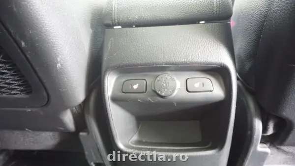 Poza anunț 30