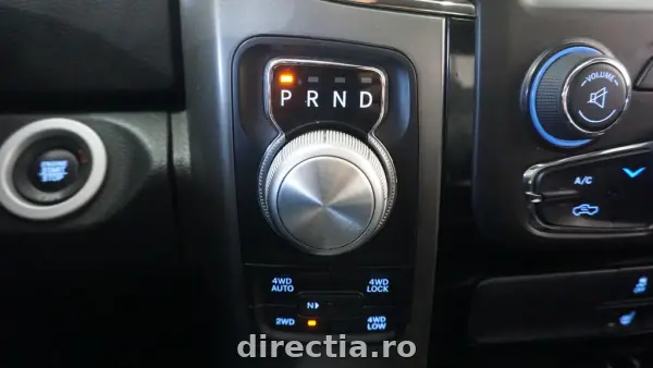 Poza anunț 24