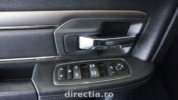 Poza anunț 28