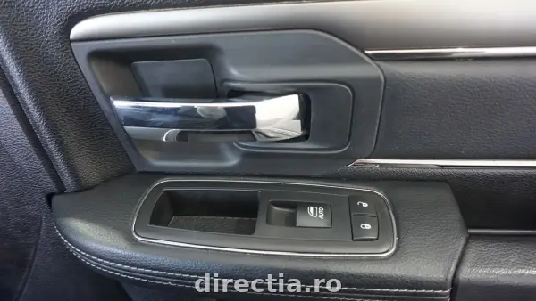 Poza anunț 35