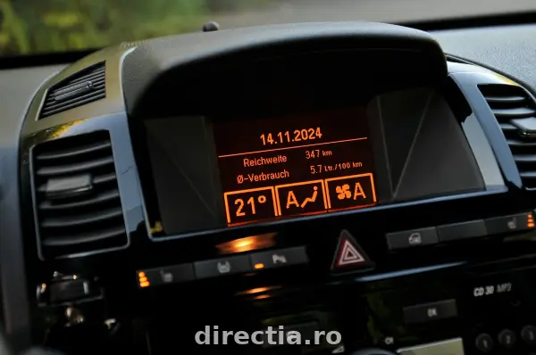 Poza anunț 11