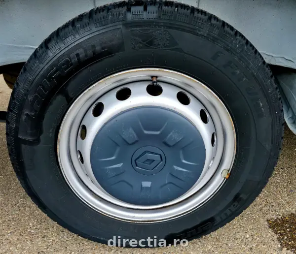 Poza anunț 17