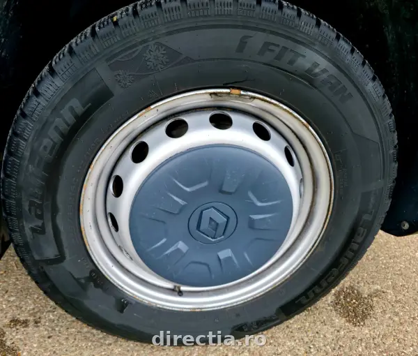 Poza anunț 18