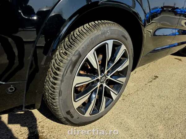 Poza anunț 25