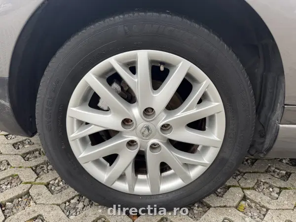 Poza anunț 32