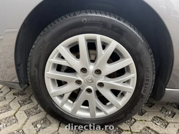 Poza anunț 33