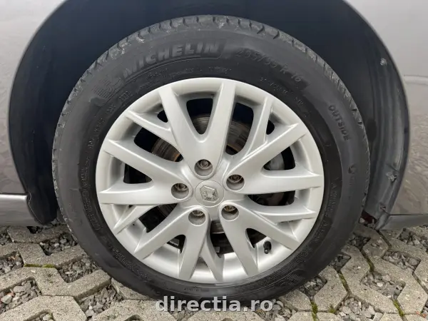 Poza anunț 34