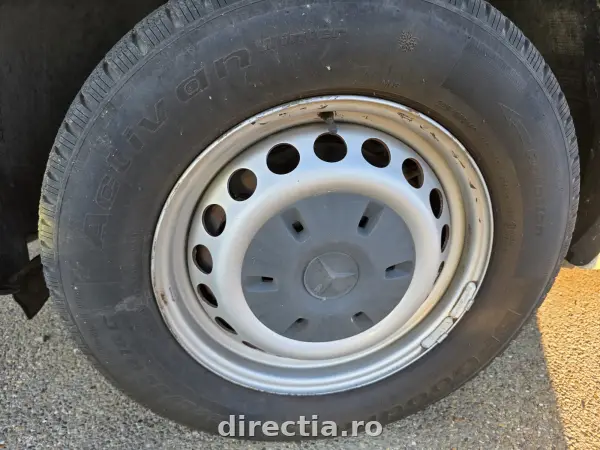 Poza anunț 23