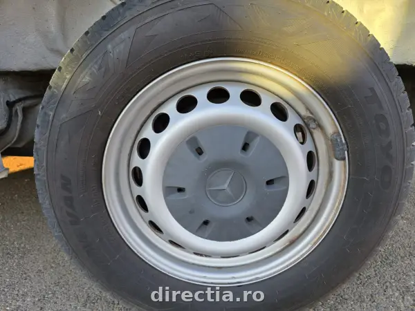 Poza anunț 24