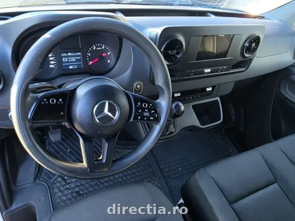 Poza anunț 13