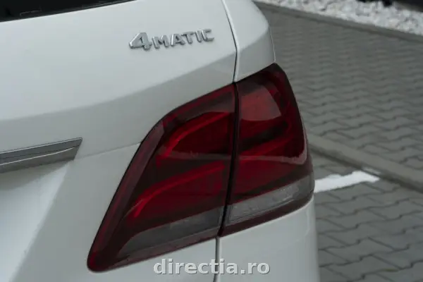 Poza anunț 36