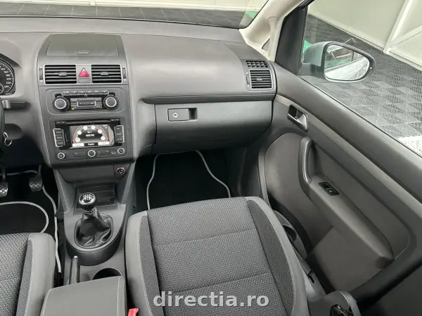 Poza anunț 11