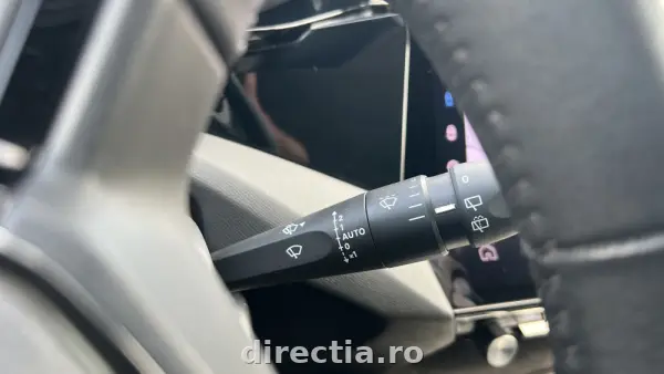 Poza anunț 25