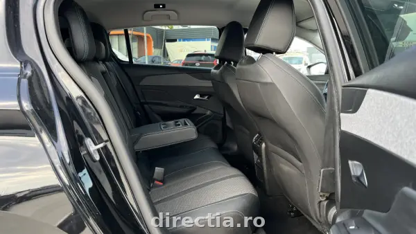 Poza anunț 12