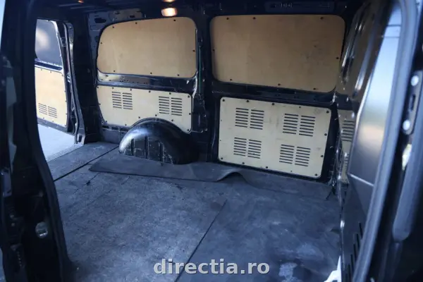 Poza anunț 25