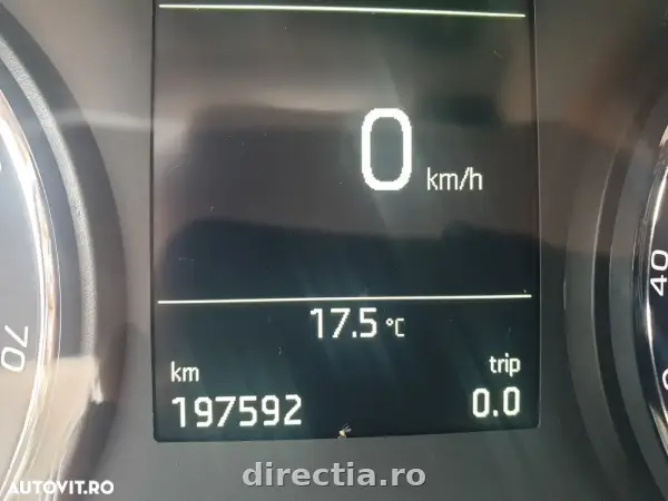 Poza anunț 36