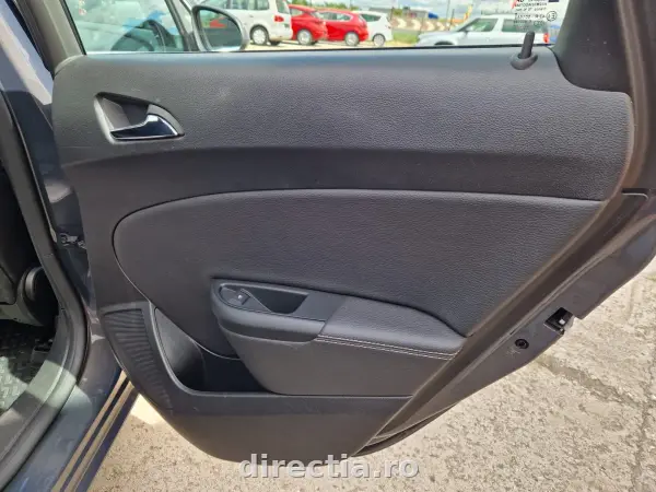 Poza anunț 14
