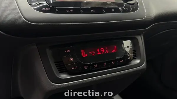 Poza anunț 18