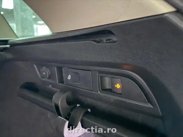 Poza anunț 12