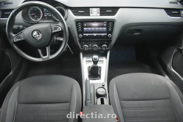 Poza anunț 18
