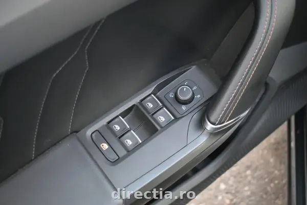 Poza anunț 12