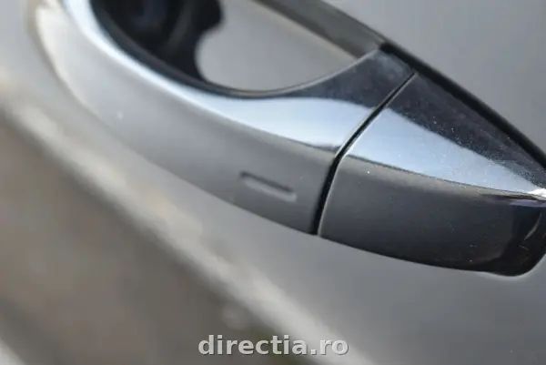 Poza anunț 12