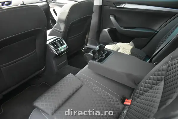 Poza anunț 26