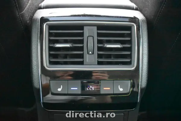 Poza anunț 25