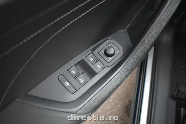 Poza anunț 14