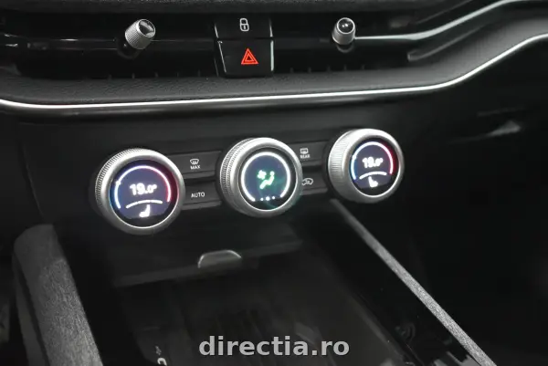 Poza anunț 12