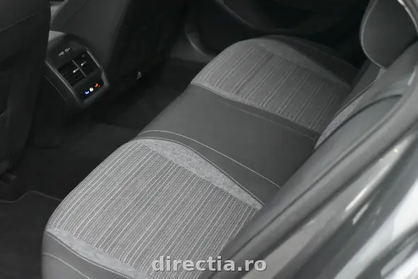 Poza anunț 19