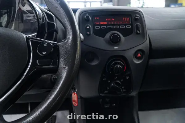 Poza anunț 26