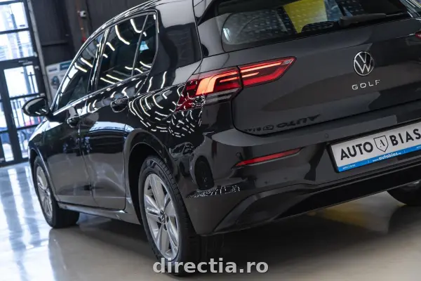 Poza anunț 31