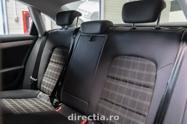 Poza anunț 28