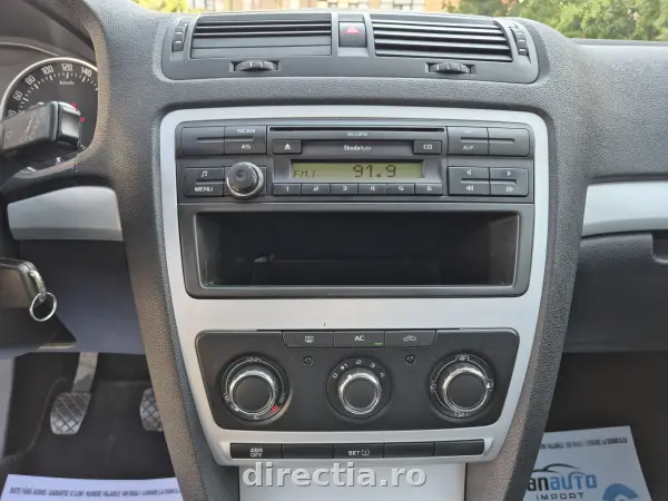 Poza anunț 18