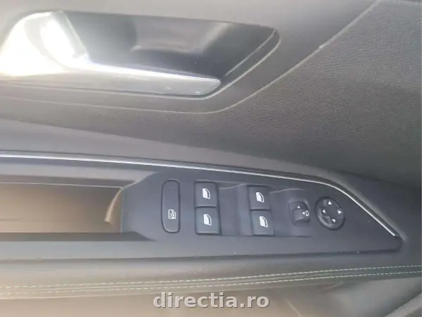 Poza anunț 12