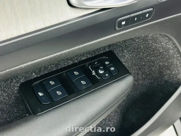 Poza anunț 13