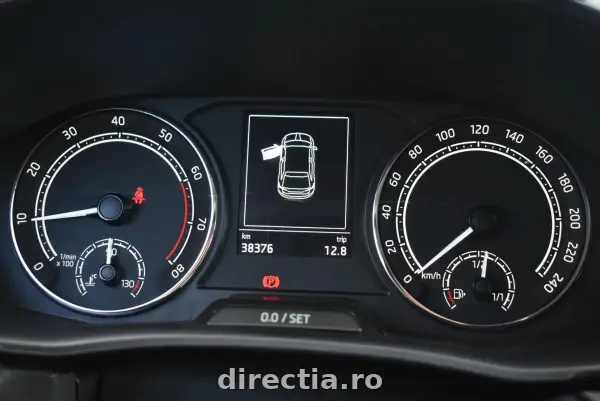 Poza anunț 12