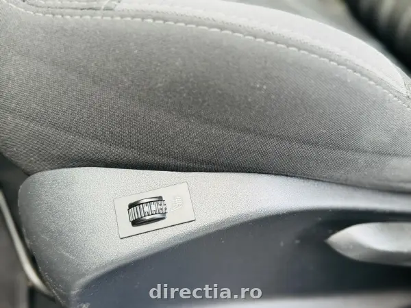 Poza anunț 18