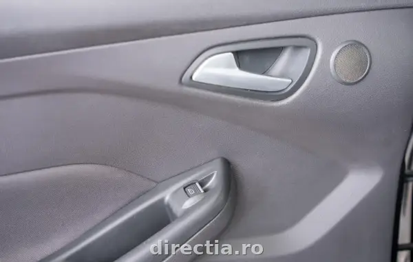 Poza anunț 31