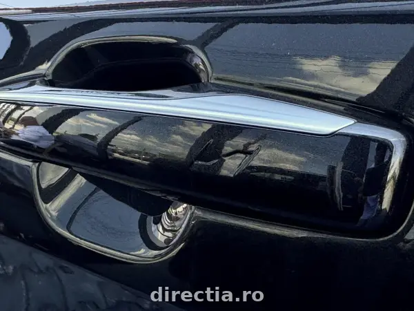 Poza anunț 38