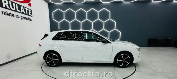 Poza anunț 36